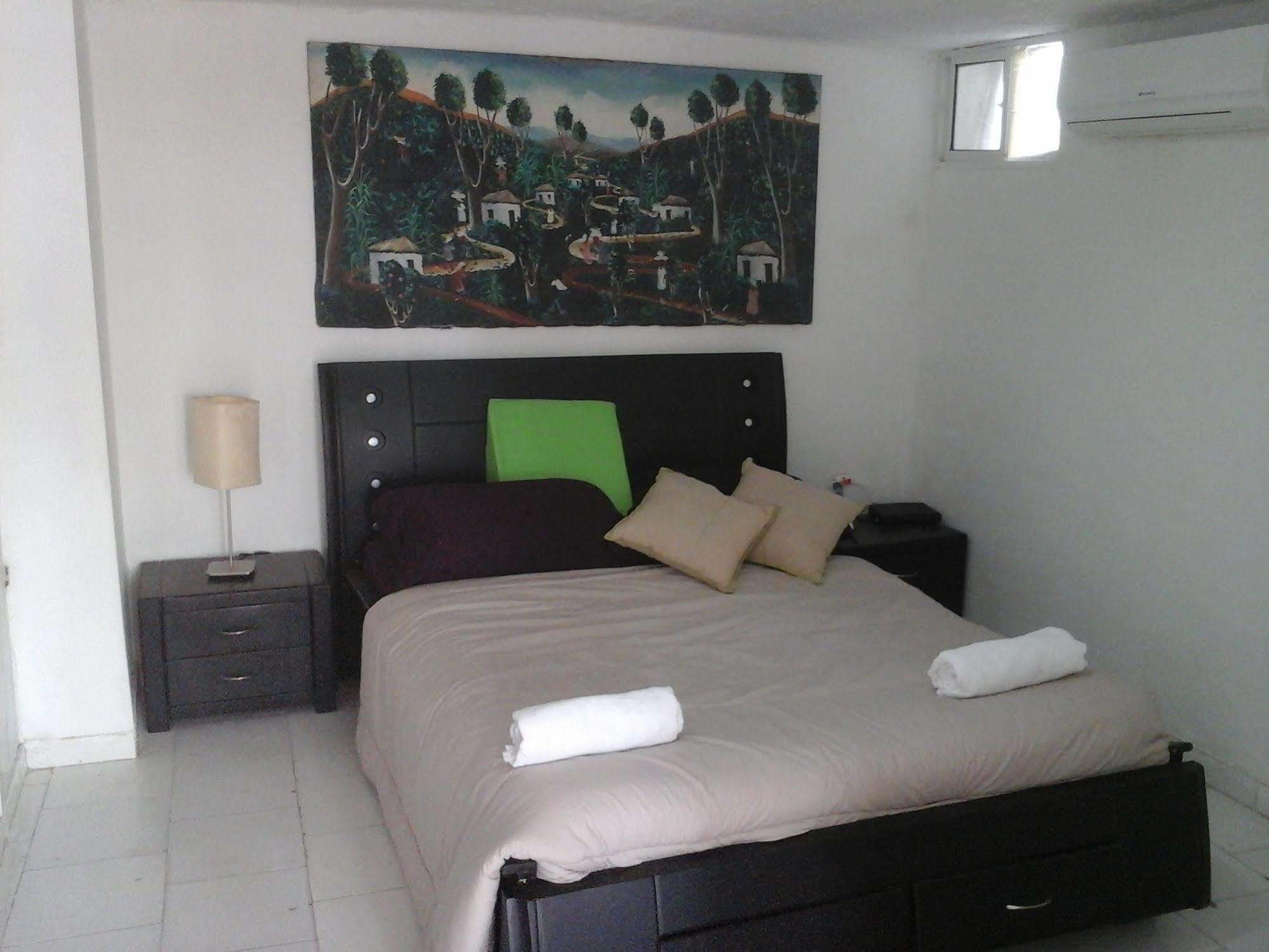 B&B Grand Royal Inn Barranquilla  Extérieur photo